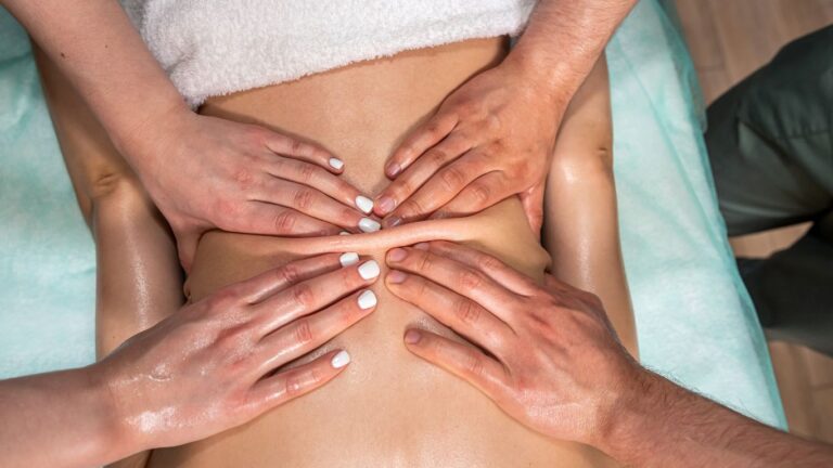 The Luxurious World of Four Hand Massage
